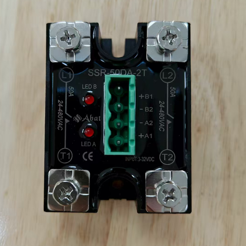 YOUCH-00128，固态继电器  型号：40A直流控交流